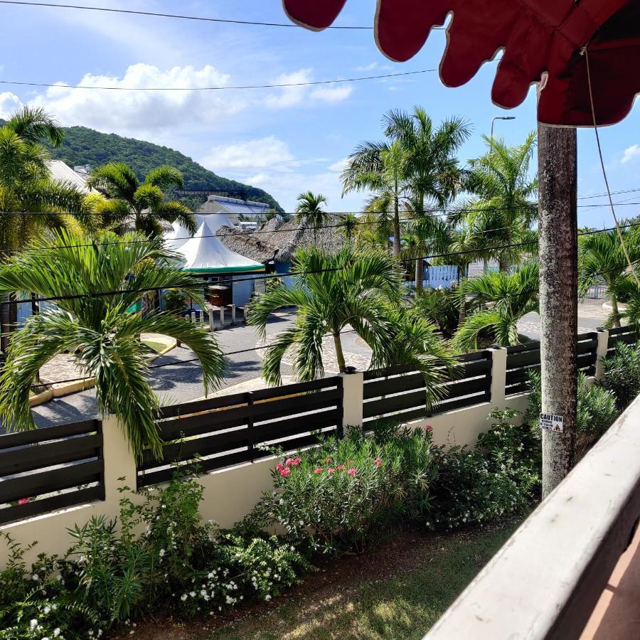 Fisherman'S Point Beach-Front Condomania Ocho Rios Exteriör bild